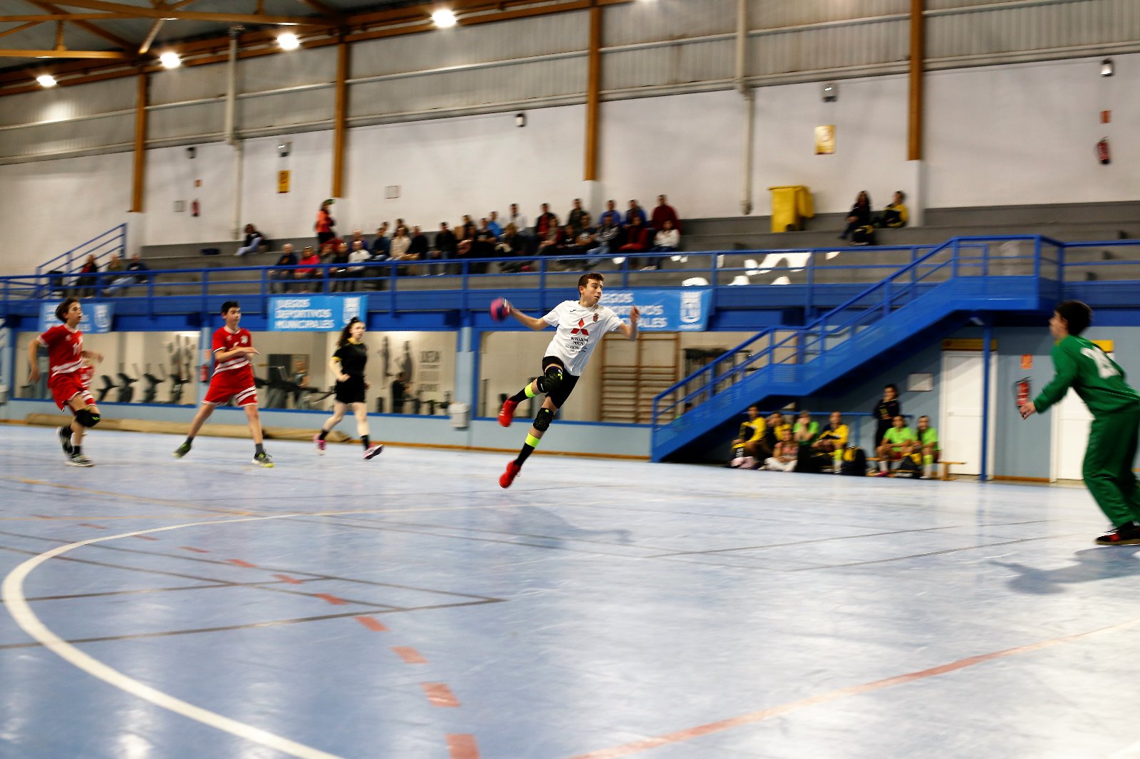 BALOMANO TERCERA INFANTIL  /  VIGÉSIMO PRIMERA JONADA  (MADRID BASE VILLAVERDE 32-BM DAGANZO 28 )