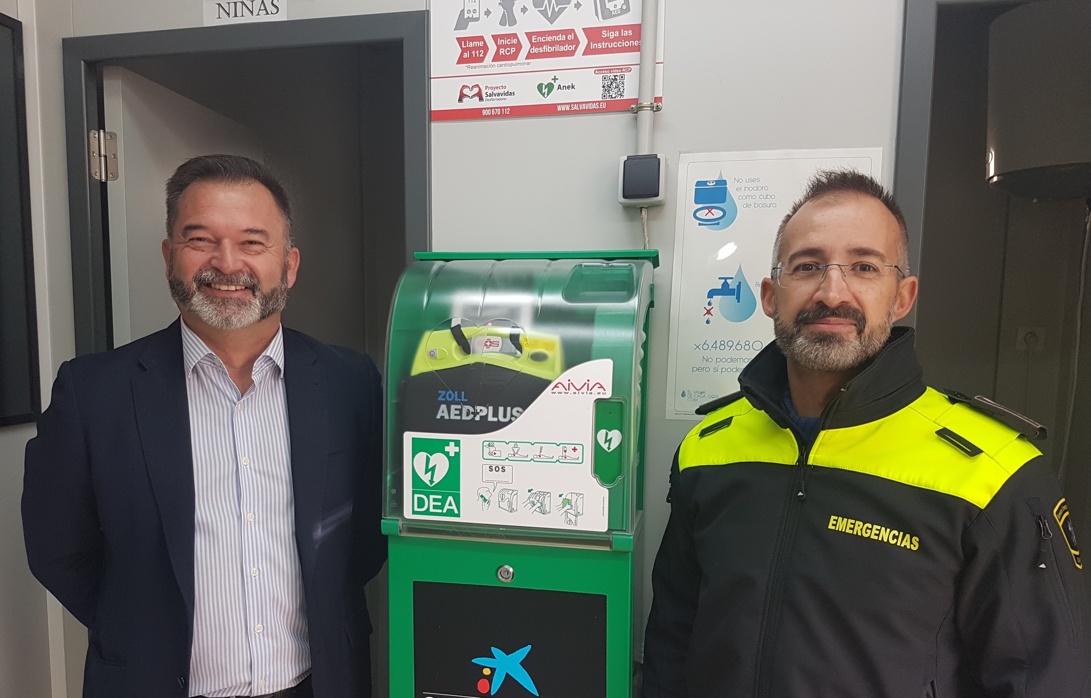 EL SERVICIO MUNICIPAL DE EMERGENCIAS IMPARTE CURSOS SOBRE EL USO DEL DESFIBRILADOR