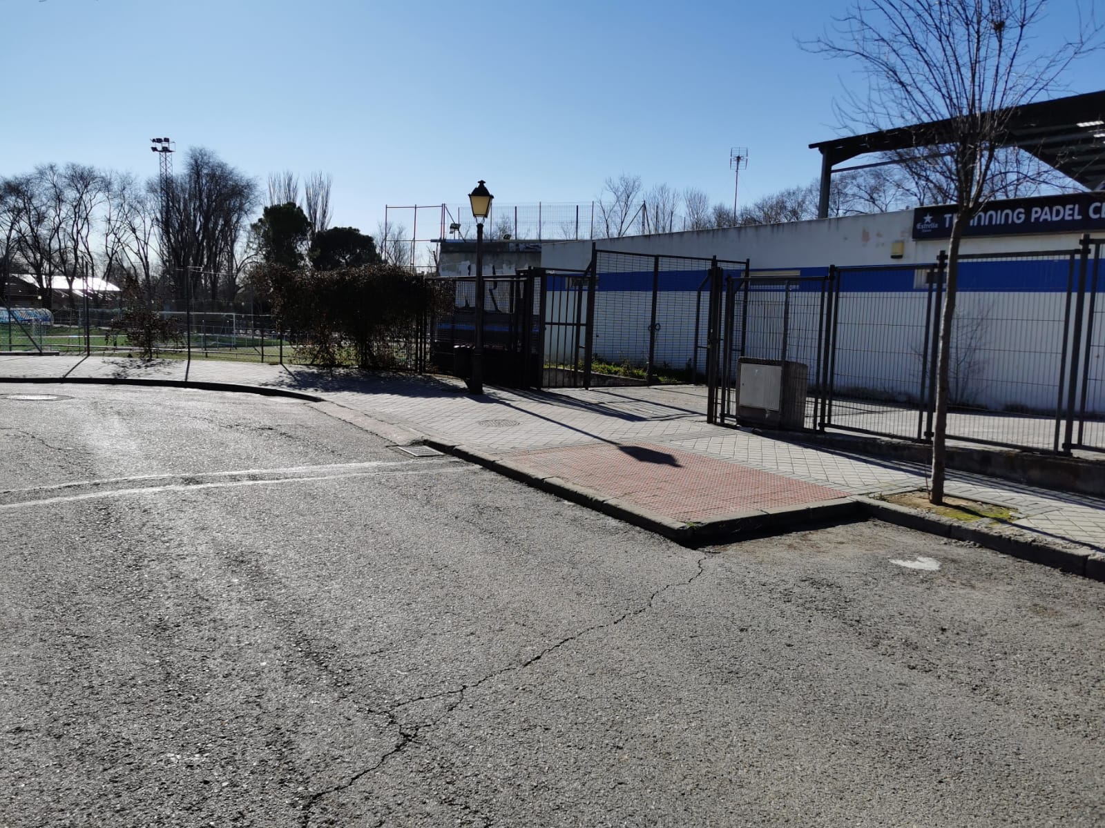 Aviso entrada Público Campo de Futbol